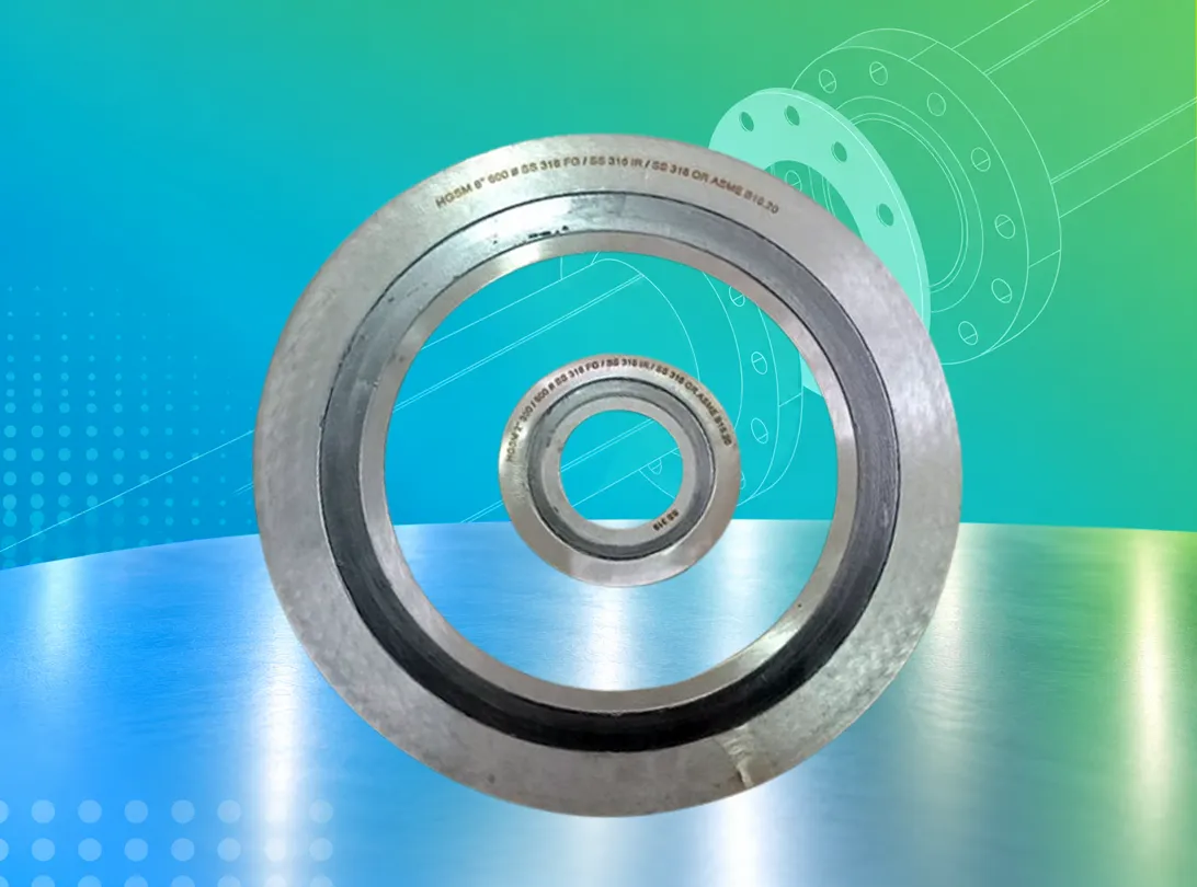 Spiral wound gaskets with centering ring and inner rings